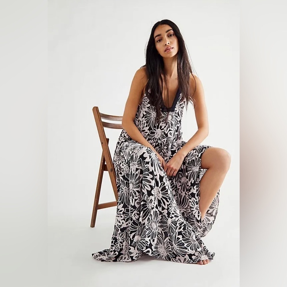 Free People Washed Black Combo Sleeveless Floral Tiered Maxi Dress, Size L